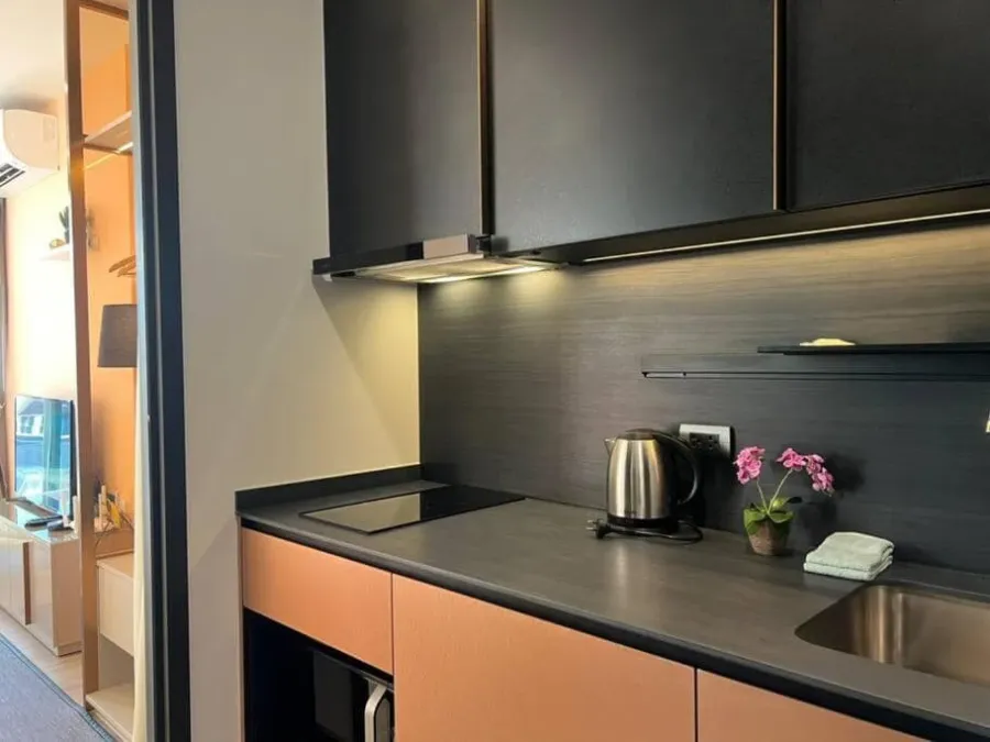 ขาย เอดจ์ เซ็นทรัล - พัทยา (พัทยากลาง) ทำเลดีมาก ใกล้ห้างใหญ่โต *** Fully Furnished *** พร้อมเข้าอยู่