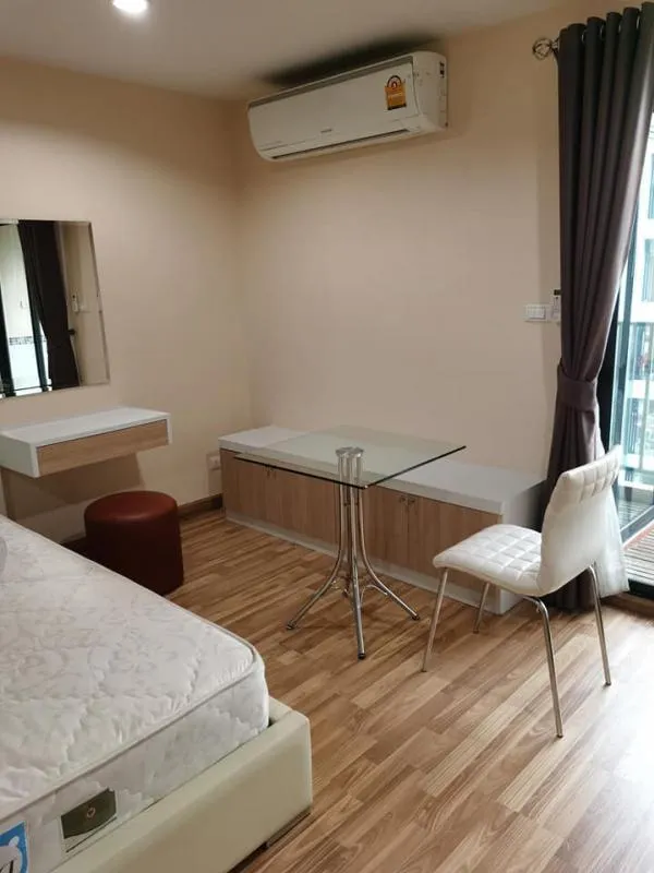 ให้เช่าห้อง คอนโด Regent Home 15 เฟอร์บิ้วอิน พร้อมเข้าอยู่ สะอาด น่าอยู่มาก ไม่ผิดหวังแน่นอน