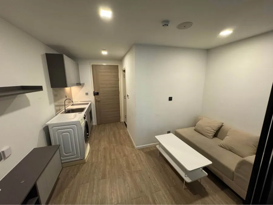 ให้เช่า คอนโด ATMOZ Ladprao 15 ชั้น 5 ห้องตกแต่งเรียบง่าย น่าอยู่ มาแต่ตัวเข้าอยู่ได้เลยจ้า