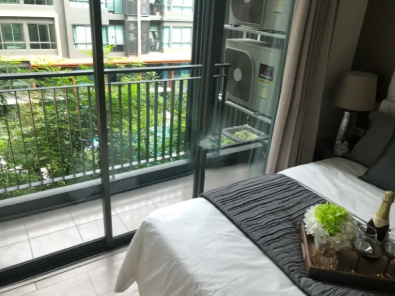 ให้เช่า คอนโด เมโทร ลักซ์ โรสโกลด์ พหลฯ-สุทธิสาร ห้องสวย กว้างขวาง ใกล้บีทีเอส เดินทางสะดวก อย่ารอช้