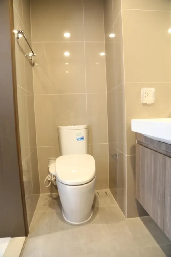 Condo for rent, Ideo Mobi Asoke, prime room. Complete in one place Just drag one bag and move in.