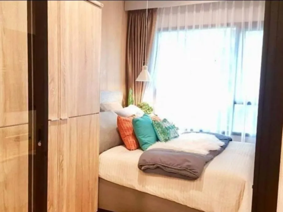 For rent Life Asoke, beautiful room, fully furnished come first come first