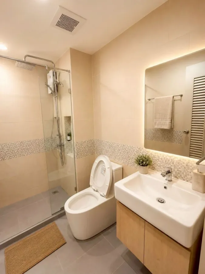 Condo for sale, rent, Chewathai Hallmark Charan 13, complete with furniture and electrical appliances, don't miss it.