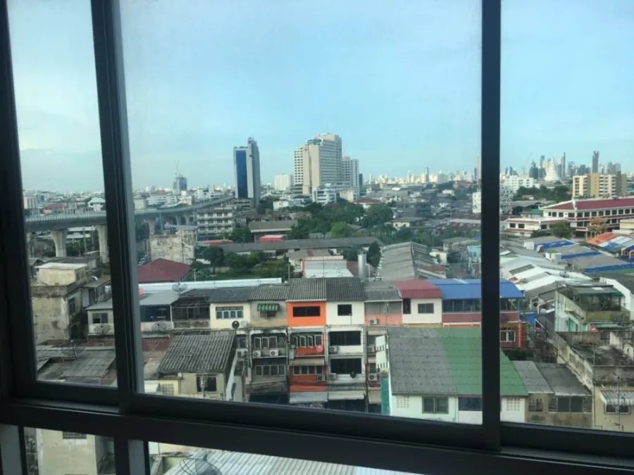 For rent, The President Sathorn-Ratchapruek, 8th floor, clear view, no building block, beautiful room, nice to live in. Book now. Don't be slow.