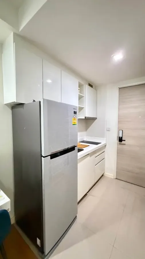 Condolette Lite Convent for rent, near St. Joseph Convent School. Fully furnished. Don't miss out!