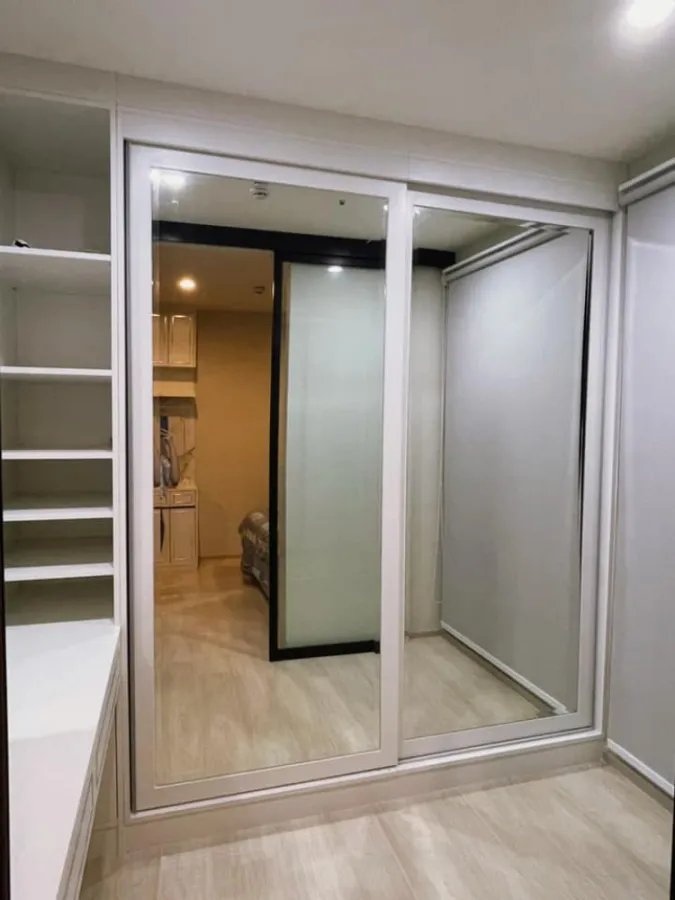 Condo for rent Life Asoke, beautiful room, clean, fully furnished, do not miss