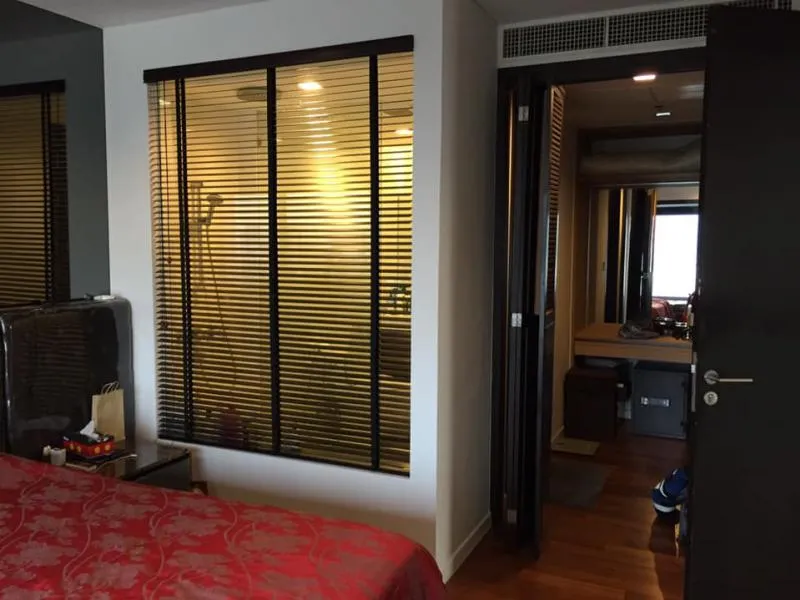 Condo for sale, Amanta Lumpini, beautiful room, spacious, high floor, parano view, cool weather, suitable for investment!