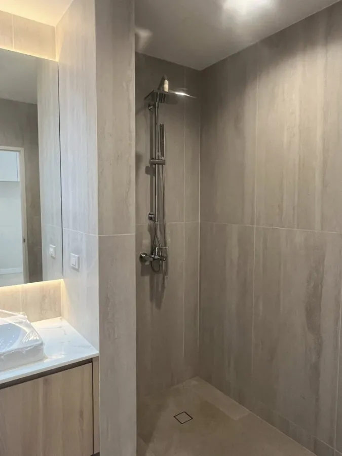 For rent, Villa Ratchadevi, a nice condo, well-built interior, fully furnished, just bring your bags!!