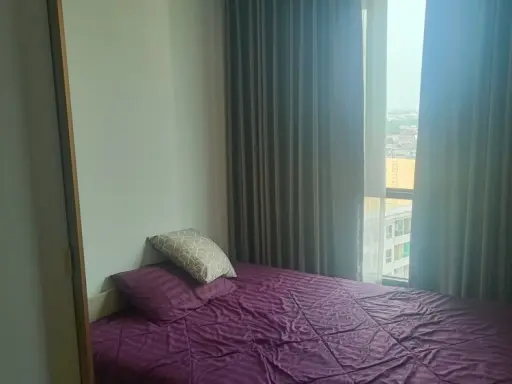 For sale and rent Knightsbridge Phahonyothin-Interchange. The room is divided into proportions. With a big screen TV, nice place to stay, don't miss o images