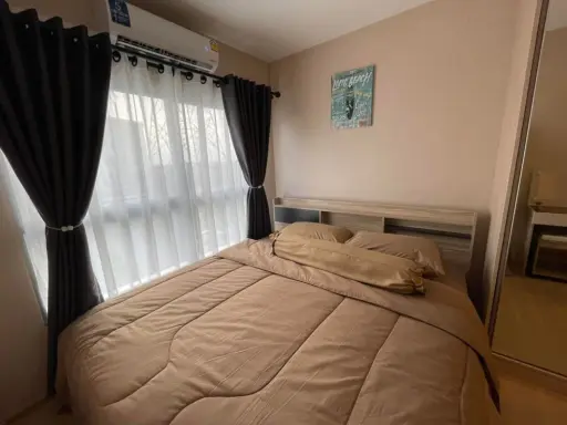 Plum Condo Rangsit Fresh ให้เช่า ชั้น 4 วิวนอก ติดวอลเปเปอร์ทั้งห้อง พร้อมที่นอนอย่างดี รีบจองเลย