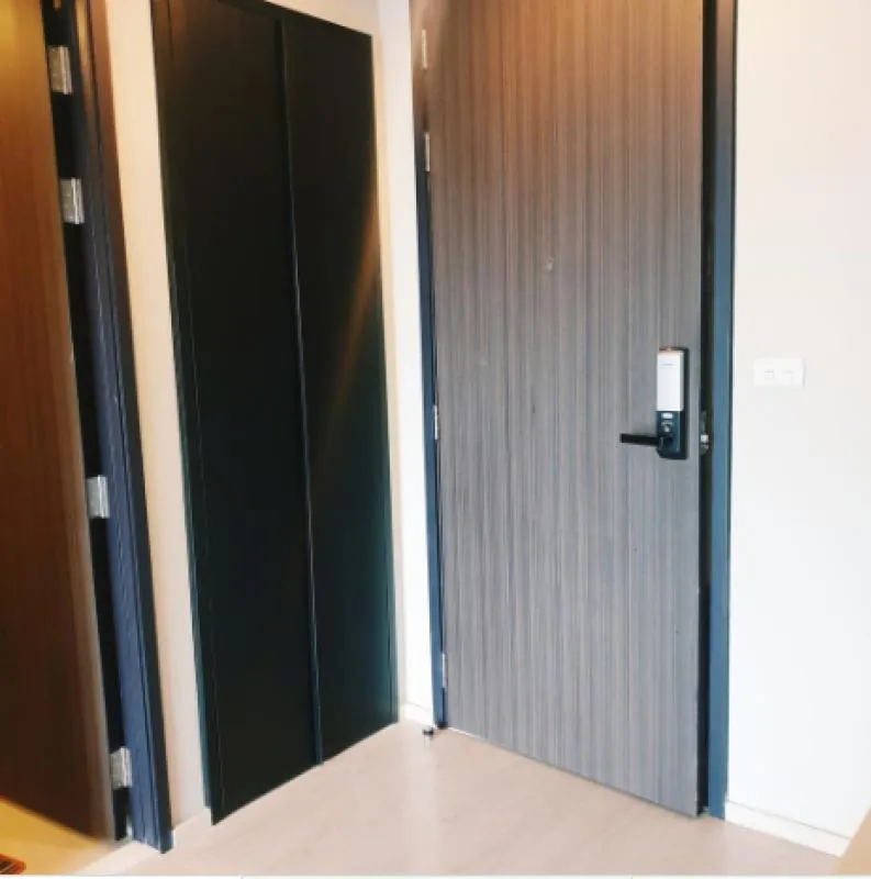 Condo for sale at Rhythm Sukhumvit 44/1, 1 bedroom, 1 bath, fully furnished room, ready to move in, beautiful view, very cheap.