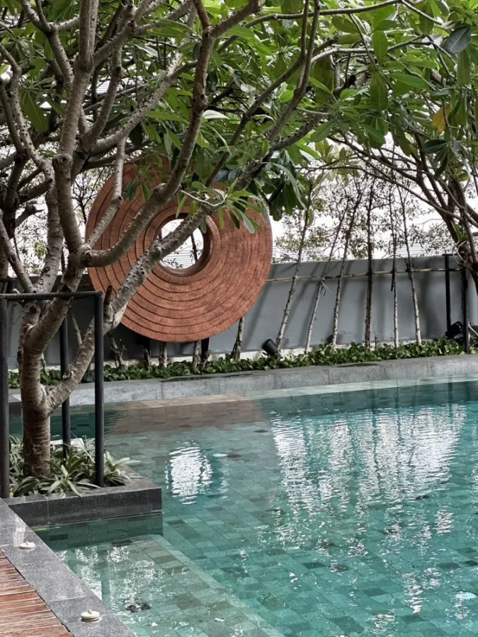 ขายด่วน!! คอนโด เดอะ รูม สุขุมวิท 21 ชั้น 20 ห้องสวย ราคาดี พร้อมเข้าอยู่ รีบจองก่อนหลุดมือ!!