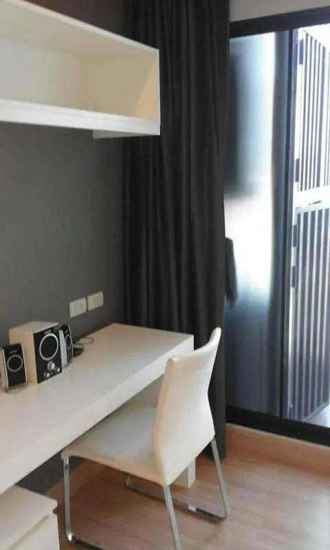 ให้เช่า urbano absolute sathon-taksin ตกแต่งเฟอร์นิเจอร์ + เครื่องใช้ไฟฟ้าครบ พร้อมเข้าอยู่ จองเลย