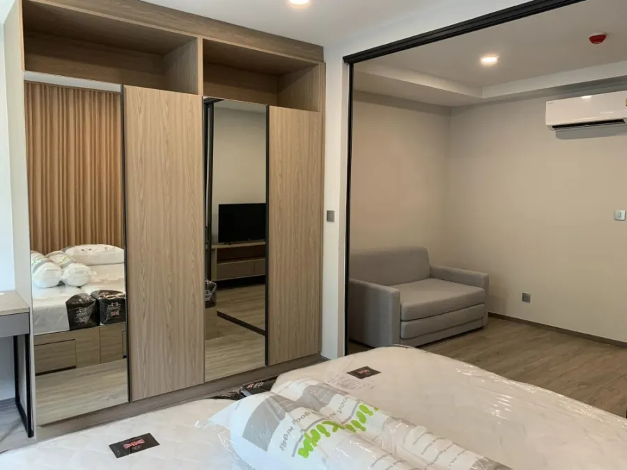 For rent: Salaya One Residence, spacious room, beautifully decorated, comfortable to live in, with amenities, just come with yourself and you can move