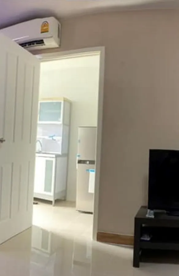 For Rent Plum Condo Phahon Yothin 89, large room, complete electrical appliances. There is a washing machine If interested, move quickly.