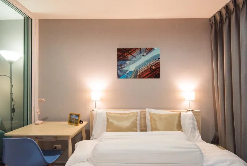 New condo for sale, Reach Phaholyothin 52, beautiful room, fully furnished, ready to move in, at a low price. Hurry up to reserve.