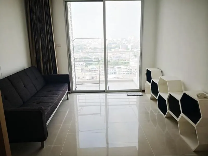 ขาย วิลล่า สาทร ห้องทิศเหนือ ลมเย็นสบาย บรรยายกาศดีมาก ไม่บล๊อกวิว อย่ามัวลังเล รีบซื้อให้ไวด่วนๆ