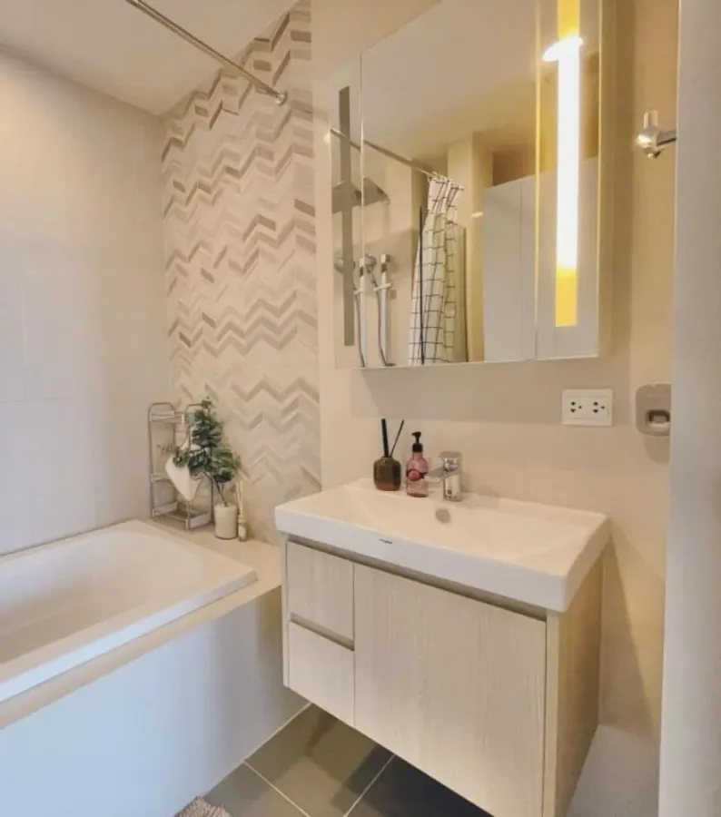 ให้เช่า Oka Haus Sukhumvit 36 ชั้น 16 ห้องน่าอยู่ มาพร้อมการตกแต่งที่ครบครัน จองเลยจ้า