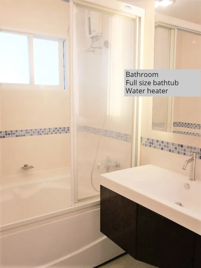 For rent: Life @ Ratchada-Huaikwang, 21st floor, nice room, fully furnished, reserve now, don't miss out!
