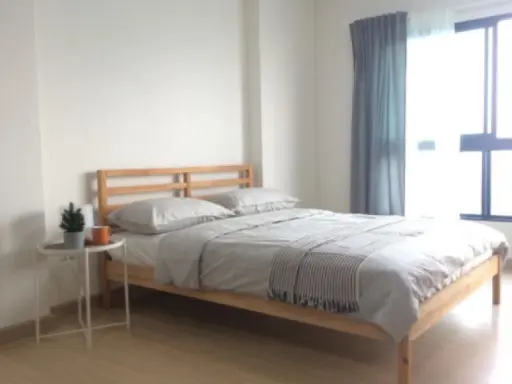 For rent, Supalai Loft, Talat Phlu Station, nice room, fully furnished, high floor, good view. If you find this, you need to move quickly.