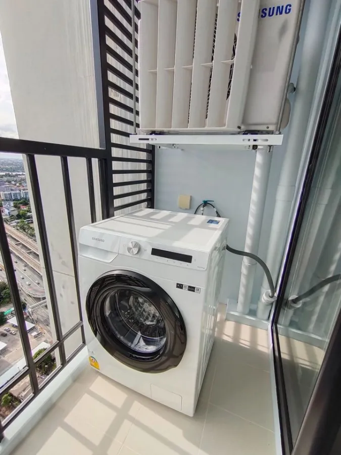 For rent, Skyline Rattanathibet, 1 bedroom, 1 bathroom, electrical appliances, fully furnished, ready to move in. Book now.
