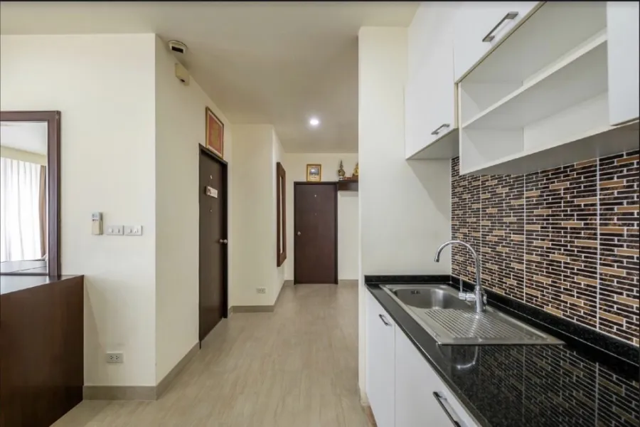 ขาย คอนโด Star Estate พระราม 3 ชั้น 7 ห้องมุมเป็นส่วนตัวมาก มีระเบียง 3 ระเบียง พร้อมเฟอร์ฯ ด่วนๆ
