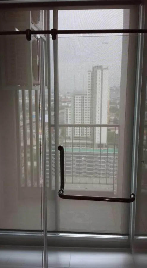Condo for sale, The Hotel Service, ready to move in, good location, near the train station, convenient to travel, book now, don't miss it!!