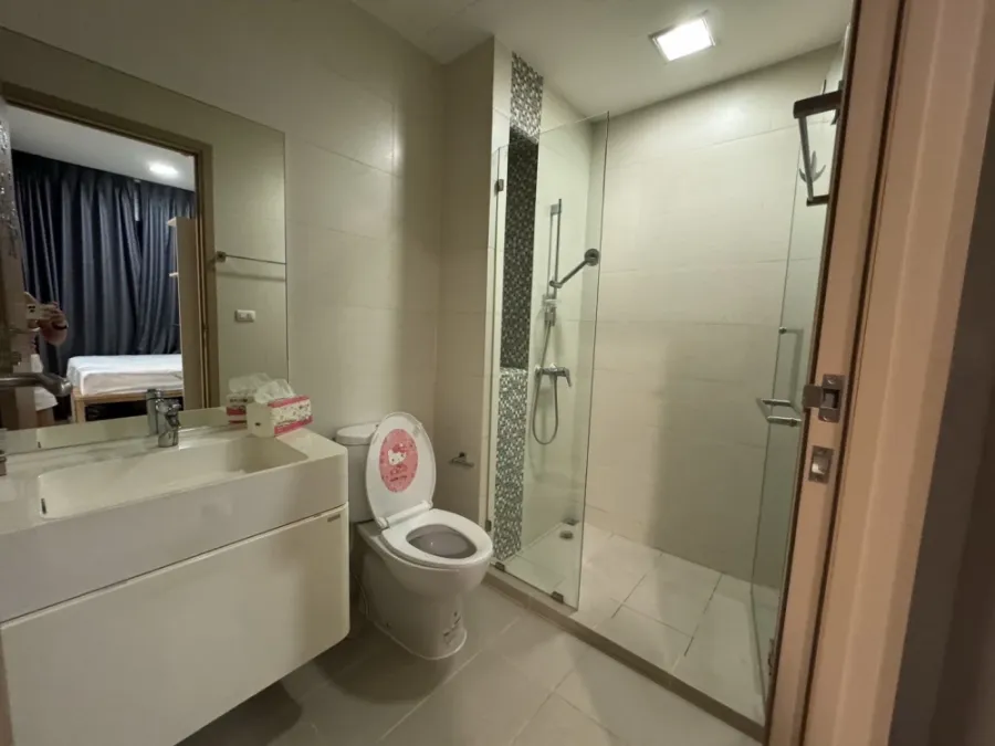 ขาย Condo lette Midst ห้องชั้นสูงพร้อมอยู่ เฟอร์พร้อม จองเลย