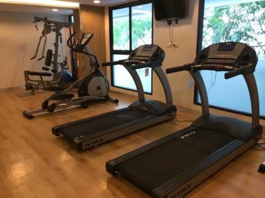 ขาย/เช่า คอนโด ซีนิธ เพลส สุขุมวิท 42 ใกล้ BTS เอกมัย ทำเลดี เดินทางสะดวก พร้อมอยู่ จองเลย!!