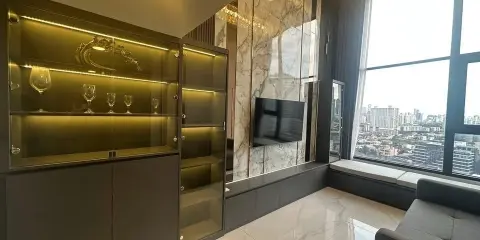 ให้เช่า Soho Bangkok Ratchada ตกแต่งบิวท์อินสวยทั้งห้อง ชั้น 15 วิวสวย พร้อมเข้าอยู่