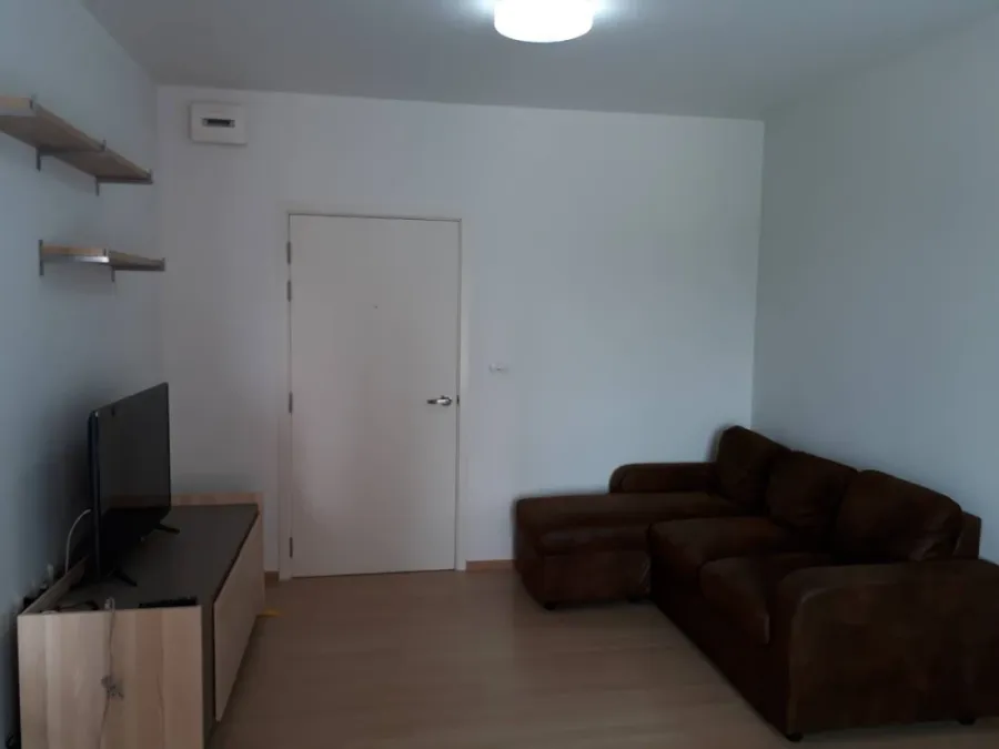 For rent: UNIO Charan 3, 4th floor, comfortable unit with complete furnishings. Book now!