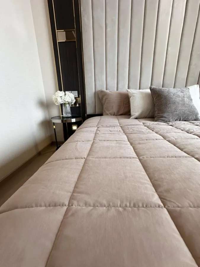 For rent: THE ESSE ASOKE, decorated in a timeless style, magnificent, elegant, high floor with a stunning view, hurry and grab it now!