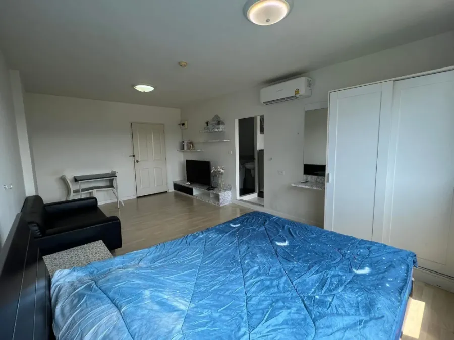 D Condo Onnut-Suvarnabhumi, 4th floor, fully furnished, available for rent. Book now!