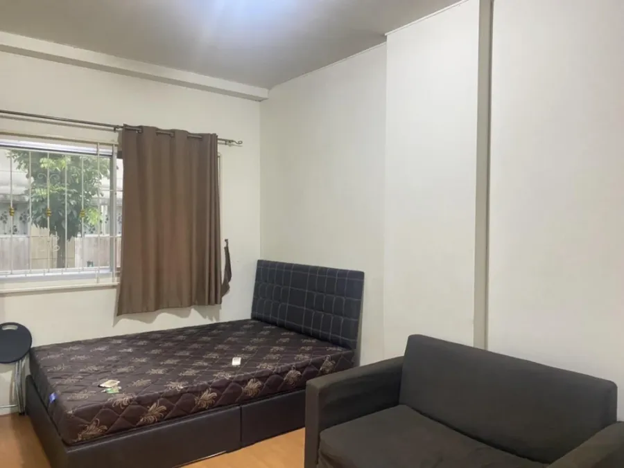 For rent: Lumpini Condotown Chonburi - Sukhumvit. Comfortable room. Fully furnished. Just bring your bags and move in.