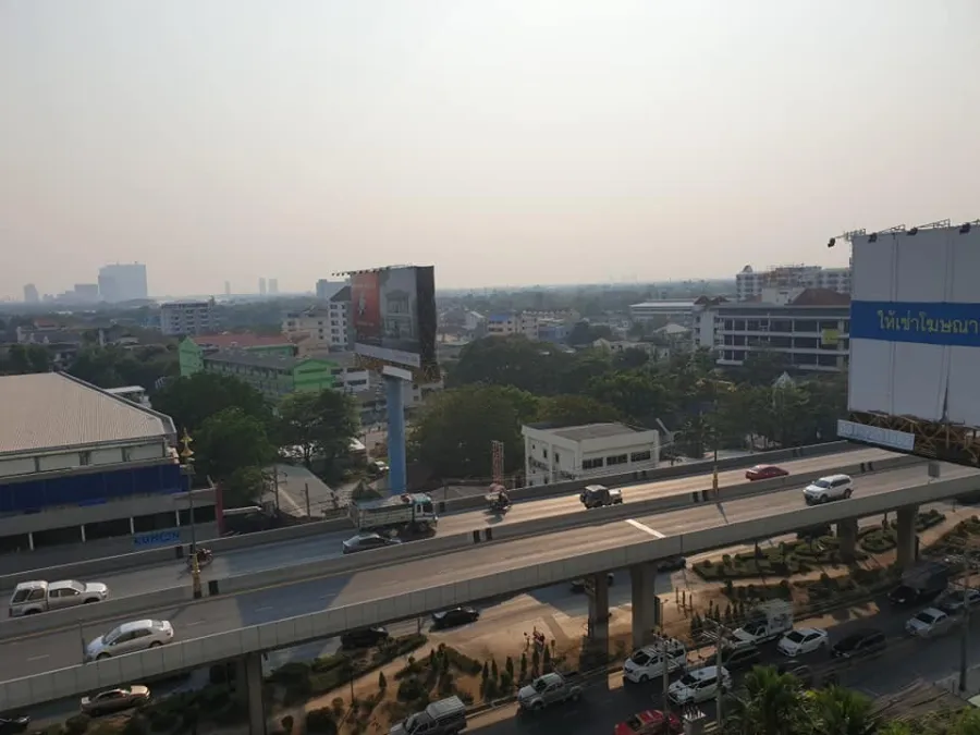 ให้เช่า ลุมพินี วิลล์ แจ้งวัฒนะ-ปากเกร็ด 1 ห้องนอน วิวสระว่ายน้ำ สิ่งอำนวยความสะดวกครบ จองเลยจ้า