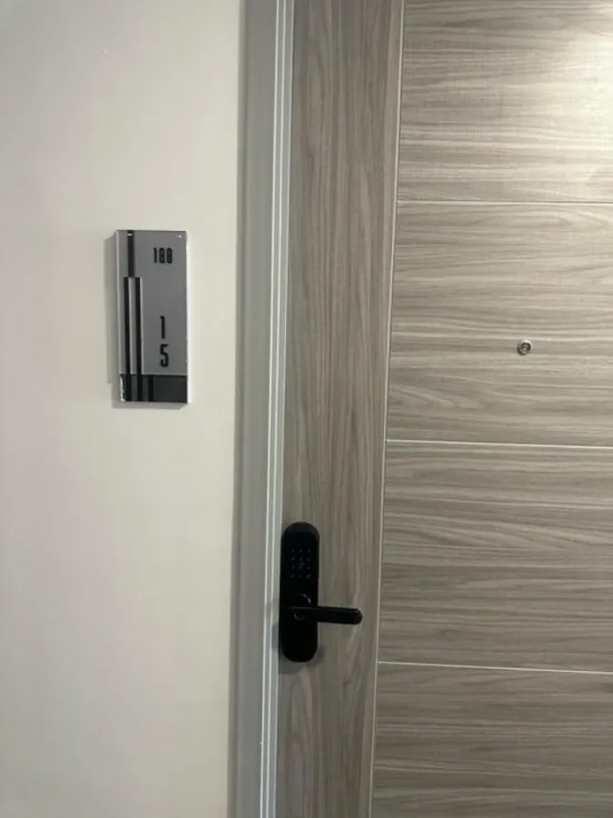 For rent: Modiz Launch Rangsit, 10th floor. Nice, fully furnished unit. Book now! (Quickly!)