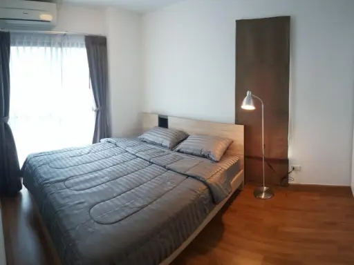 For ren summer garden, large room size 32 sqm., super wide, fully furnished, ready to move in. Miss it and you will regret it.