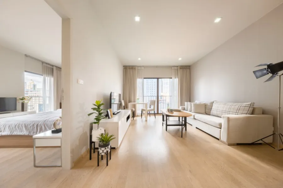 Condo for rent, Noble Refine, corner room, city view, fully furnished, can move in, near BTS, near shopping malls