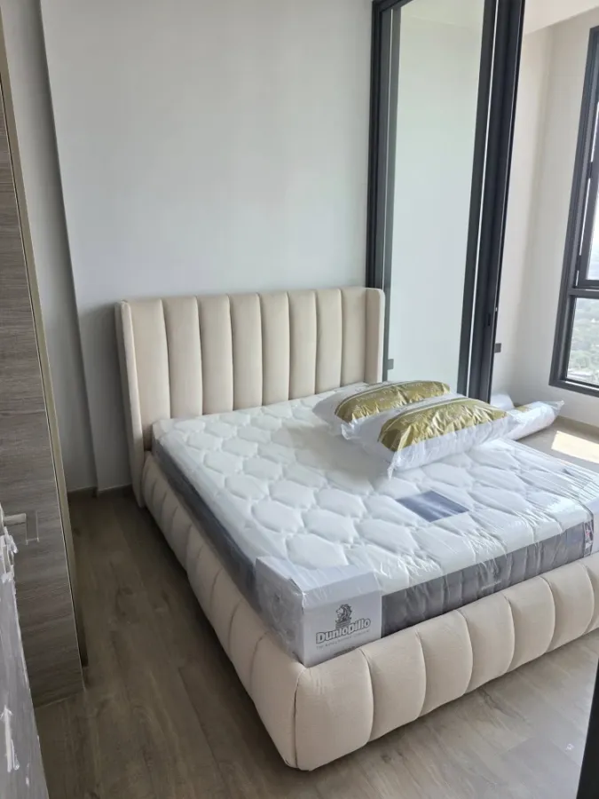 ให้เช่า The Crest park residences ชั้น 28 Park view มีห้องทำงานส่วนตัวแยก พื้นที่เยอะ ต้องจอง