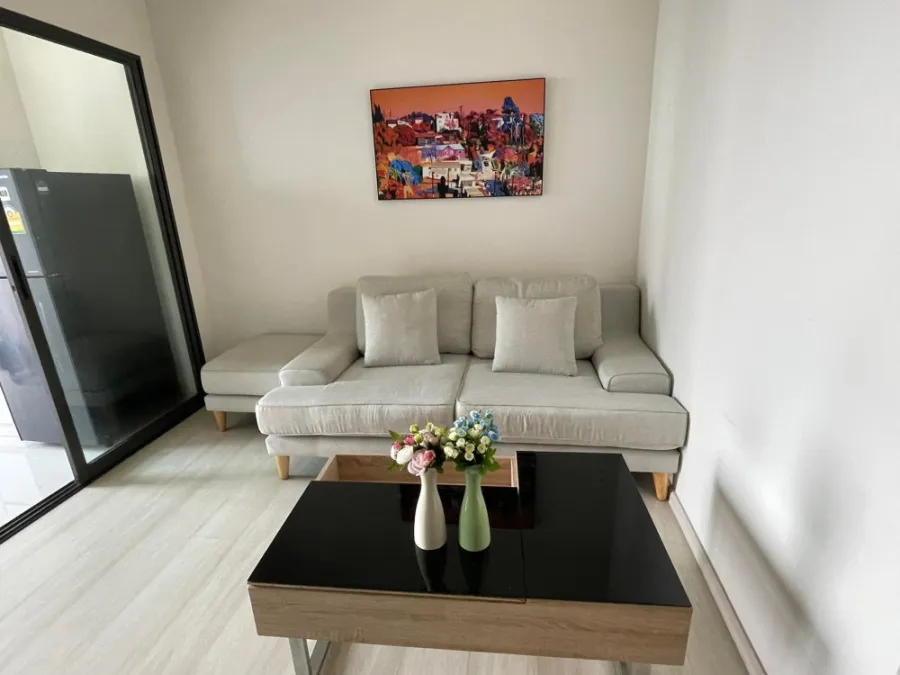 Condo for rent Life Sukhumvit 48, 23rd floor, ready to move in, complete facilities. Can't miss it!!