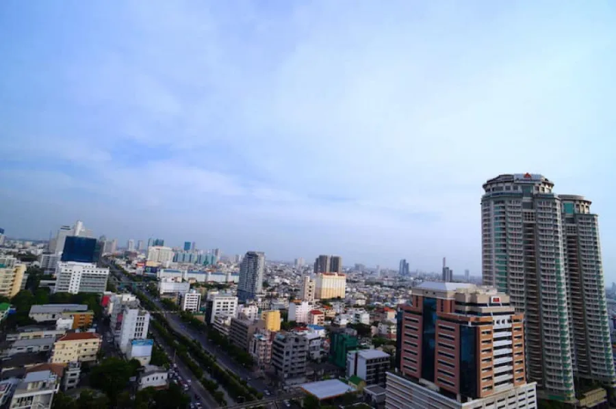 Condo for sale Nara Nine, beautiful room, gold location, complete furniture and appliances Do not delay, make a reservation.