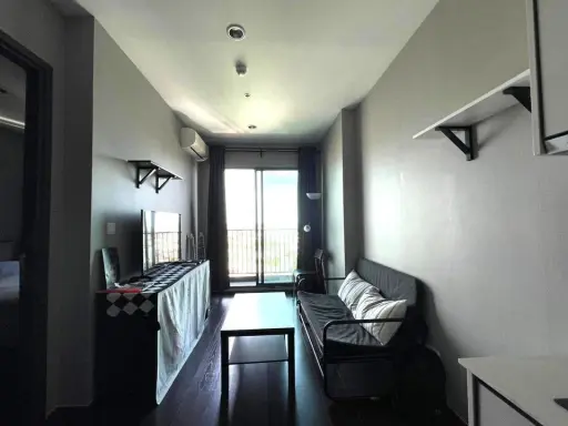 For rent, C Ekkamai, 22nd floor, luxury condo in the heart of the city. Decorated and ready to move in If you miss it, you'll regret it. images