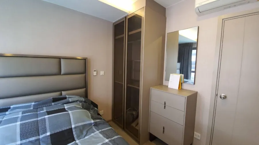 Urgent sale, The Politan Breeze Condo, 2 bedrooms, 2 bathrooms, 5th floor, not very high, river view can be seen clearly from every corner, hurry up t