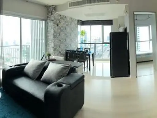 ให้เช่า คอนโด Life Ratchadapisek ชั้น 26 ห้องมุม วิวเมือง ตกแต่งพร้อมอยู่ จองเลย