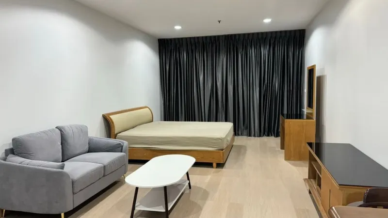 ให้เช่า เดอะ แพลทตินัม ห้อง STUDIO กว้างขวาง เดินทางสะดวกสบาย เข้าอยู่ได้เลย จองด่วนๆ