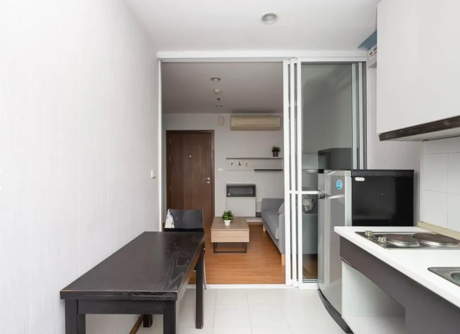ให้เช่า คอนโด The Base Sukhumvit 77 ชั้น 24 วิวแจ่มๆ ห้องกั้นเป็นสัดส่วน ตกแต่งน่าอยู่ รีบจองเลยจร้า