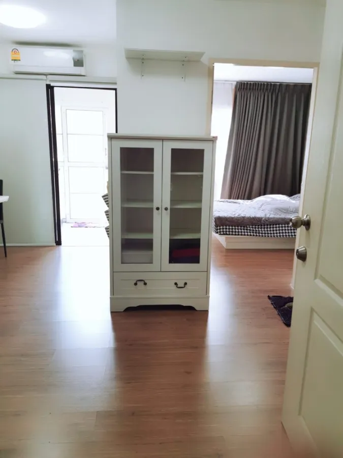 Condo for sale, i Condo. Sukhumvit 105, fully furnished room and electrical appliances, good price, hurry and reserve quickly.
