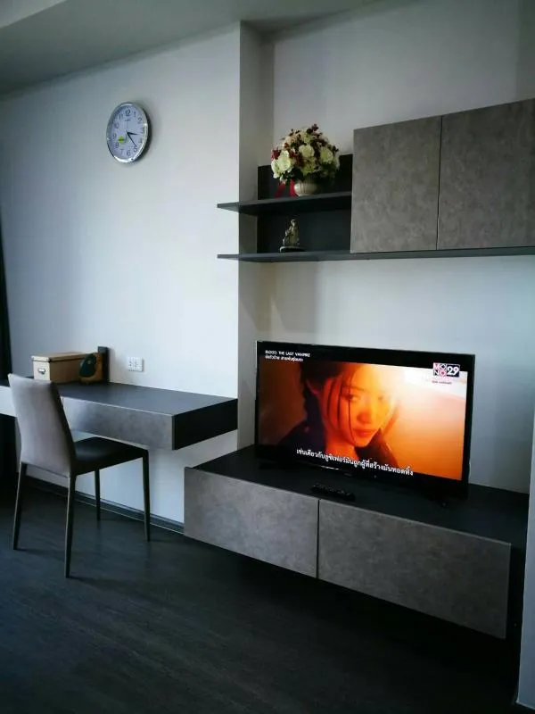 ขายด่วนๆไอดีโอพหล-จตุจักร **วิวจตุจักร ชั้น 15 แต่งครบพร้อมเฟอร์ เข้าอยู่ได้เลยสะดวกมากๆ!!
