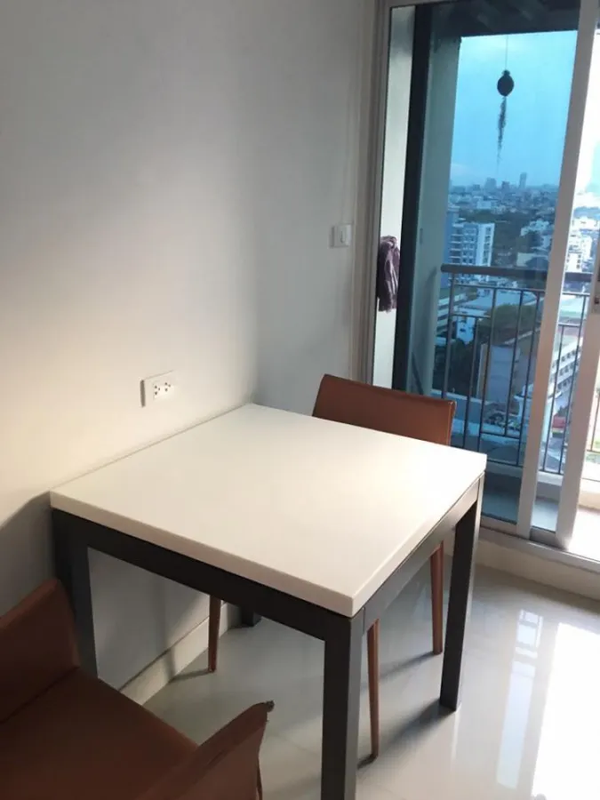 ให้เช่า คอนโด เซ็นทริค สาทร – เซนต์หลุยส์ 1 นอน 1 น้ำ ชั้น 17 เฟอร์ครบ ใกล้ BTS รีบจองเลย!!