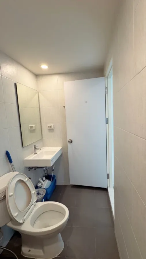 For sale, for rent, iCondo Green Space Sukhumvit 77, 7th floor, pool and garden view, fully furnished room, nice to live in, reserve now.